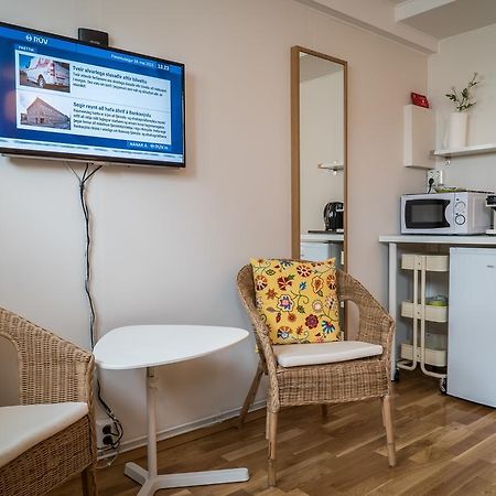 Gentlespace Guesthouse Isafjordur Room photo